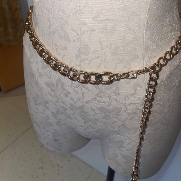 Vince Camuto Womens Belt One Size Gold Toned Chain Lobster Claw Waist